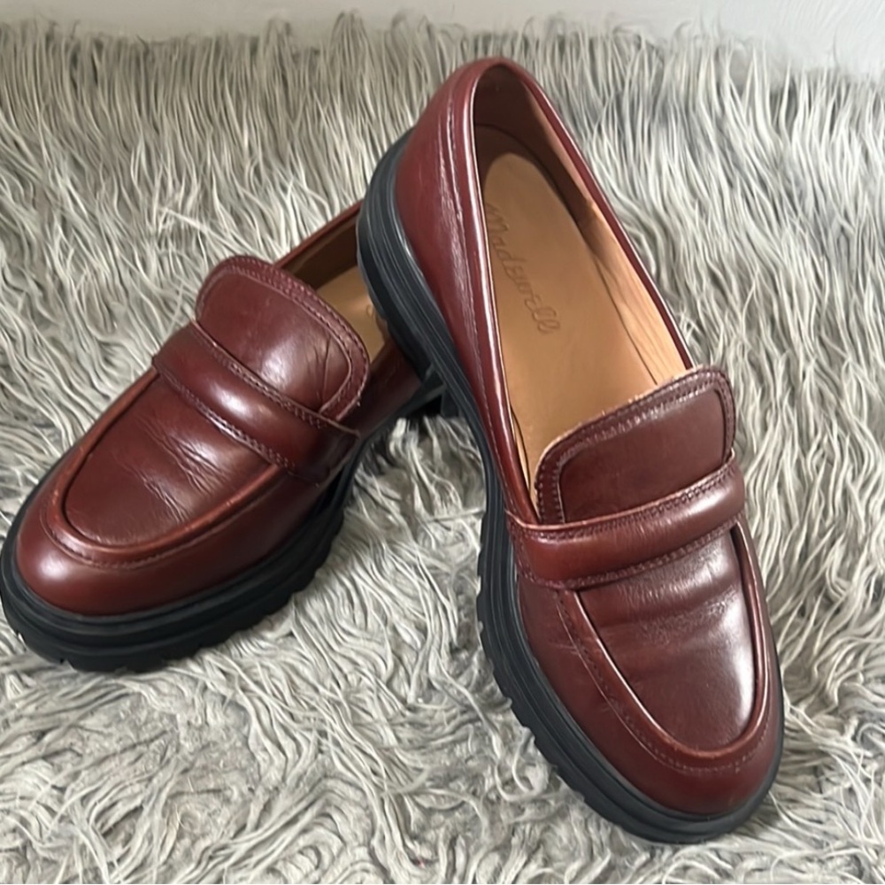 Madewell- The Bradley Lugsole Leather Loafer